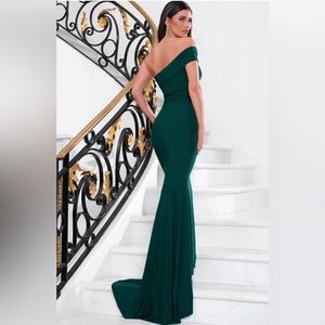 Green Fishtail Dress